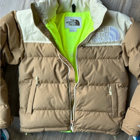 The North Face | 92 Low-Fi Hi-Tek Nuptse S Limited Edition (S) - Picture 4 of 13